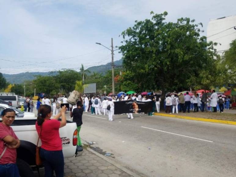 Protesta en el Mario Caratino de San Pedro Sula, zona norte de Honduras.