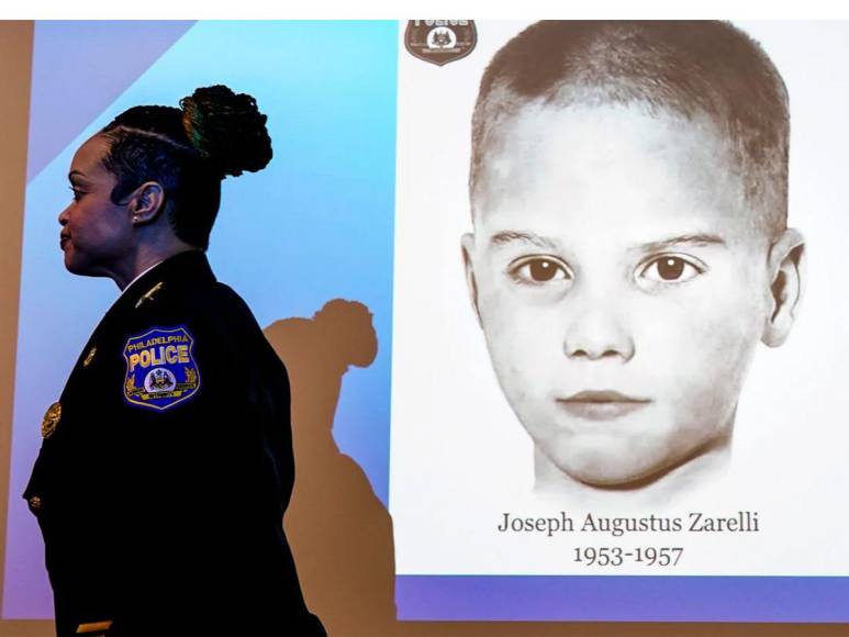 Los funcionarios de la ciudad identificaron al niño, cuya lápida en el cementerio de Ivy Hill dice “Niño desconocido de Estados Unidos”, como Joseph Augustus Zarelli, de 4 años.