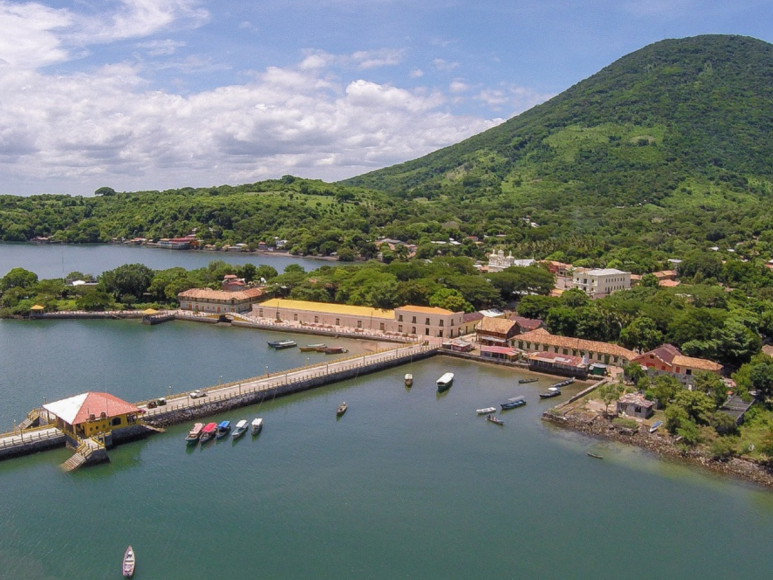 3. El puerto de Amapala, ubicado en la Isla del Tigre al sur de Honduras.