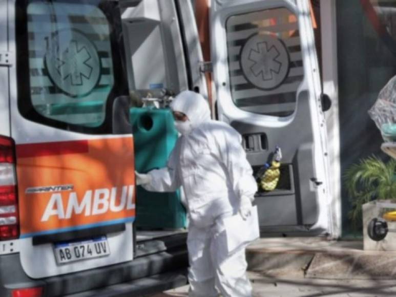 La muerte de la profesora ocurrió la misma semana en la que se dio en Argentina un récord de contagios y muertes de coronavirus desde que se declaró la pandemia.