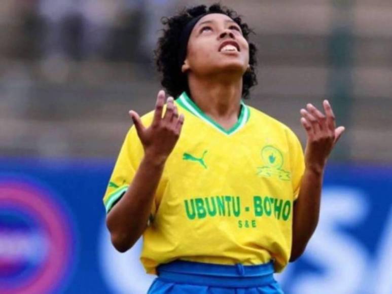 Miche Minnies actualmente tiene 22 años y se proyecta como una de las grandes promesas del fútbol femenino en África.