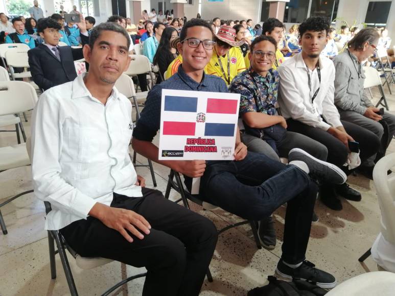 Para esta octava edición, los estudiantes delegados de Republica Dominicana solo capitalizaron conocimiento y experiencia de las olimpiadas en Física Elemental en Honduras.