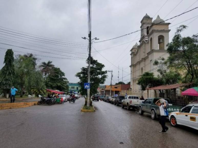 El temporal, el tercero de la temporada, ingresó al país por el Golfo de Honduras dejando lluvias en el departamento de Cortés y otras zonas.<br/>