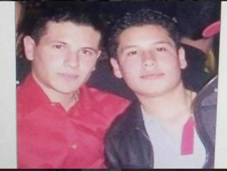 Pero las gemelas no son las únicas en acaparar la atención. Los hijos mayores del 'Chapo', Iván Archivaldo y Alfredo Guzmán, también forman parte del clan más poderoso del mundo narco en México. Los herederos han acaparado titulares por su lujoso estilo de vida y por sus enfrentamientos contra los carteles rivales.