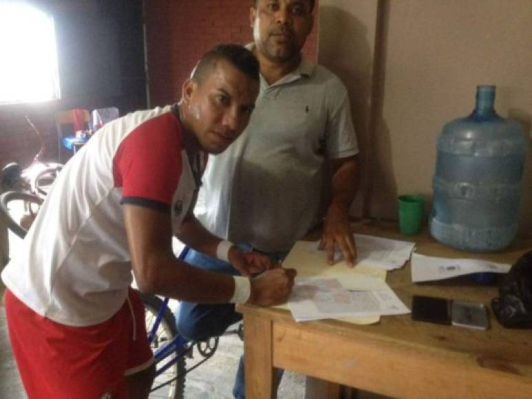 El Tela FC también ha renovado el contrato del jugador Maynor Gutiérrez.