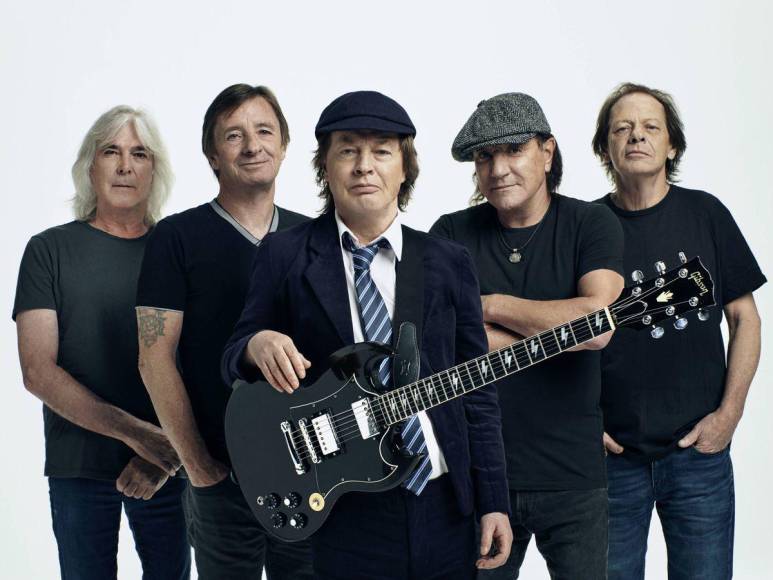 <b>AC/DC</b>Es una banda británica-australiana, formada en 1973 en Australia por los hermanos escoceses Malcolm Young y Angus Young. Sus álbumes se han vendido en un total estimado de 200 millones de copias, embarcándose en giras multitudinarias por todo el mundo y sus éxitos han musicalizado varias producciones cinematográficas sobresalientes. Son famosas sus actuaciones en vivo, resultando vibrantes y exultantes espectáculos de primer orden.