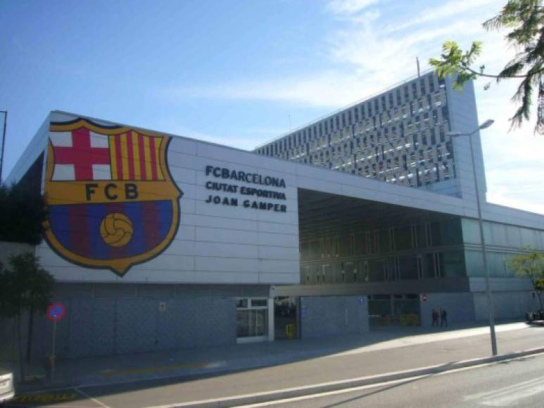 Xavi Hernández pedía tener control total del área deportiva del FC Barcelona.