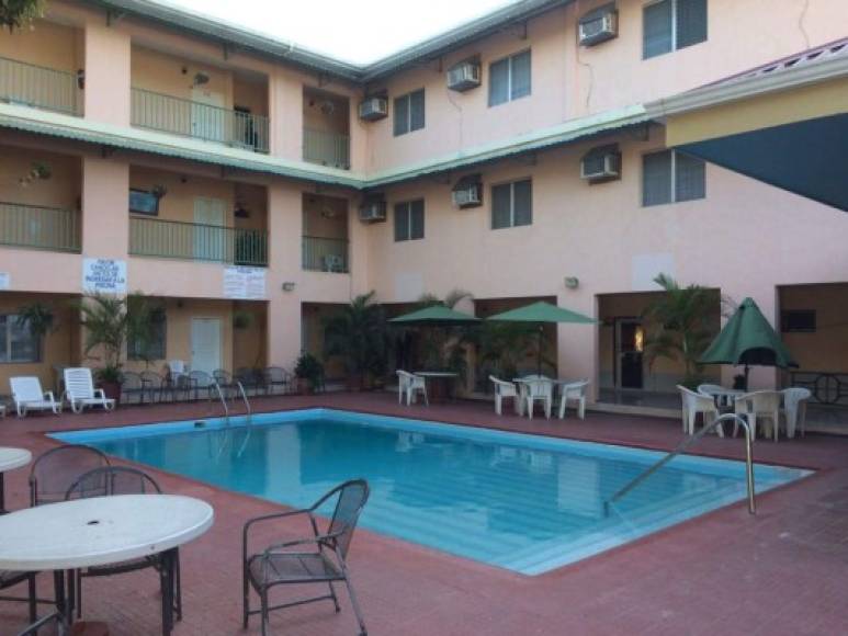 La FESCCO y ATIC aseguraron un hotel en el barrio Las Flores de Tocoa, Colón, Caribe de Honduras.<br/>