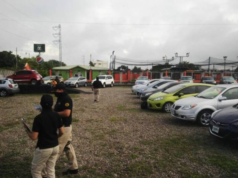 La 'Operación Avalancha II', una operación contra la organización criminal Mara MS, allanó el autolote New Orleans en San Pedro Sula.
