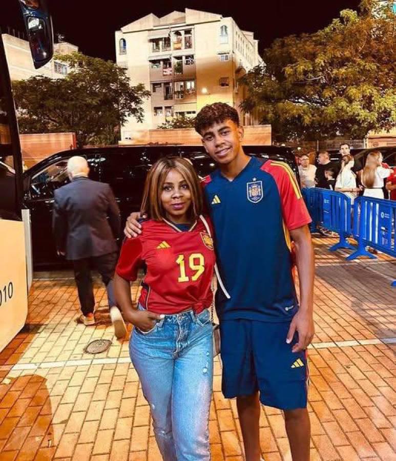 La madre de Lamine Yamal lanza un negocio que enciende la polémica