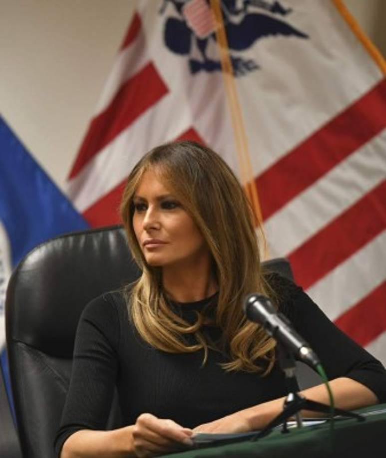 Si bien Trump decidió terminar con la práctica de separar a las familias migrantes, aún no está claro cómo hará el gobierno para reunir a los más de 2.300 menores ya separados de sus tutores.