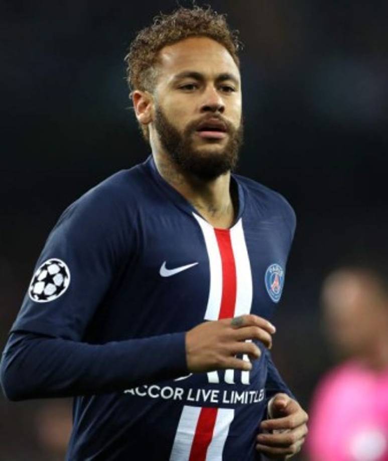 Neymar: Según la prensa catalana, el Barcelona repetirá la apuesta por fichar al crack brasileño en junio del 2020. Los medios en España señalan que es el objetivo número uno del club catalán para este año.