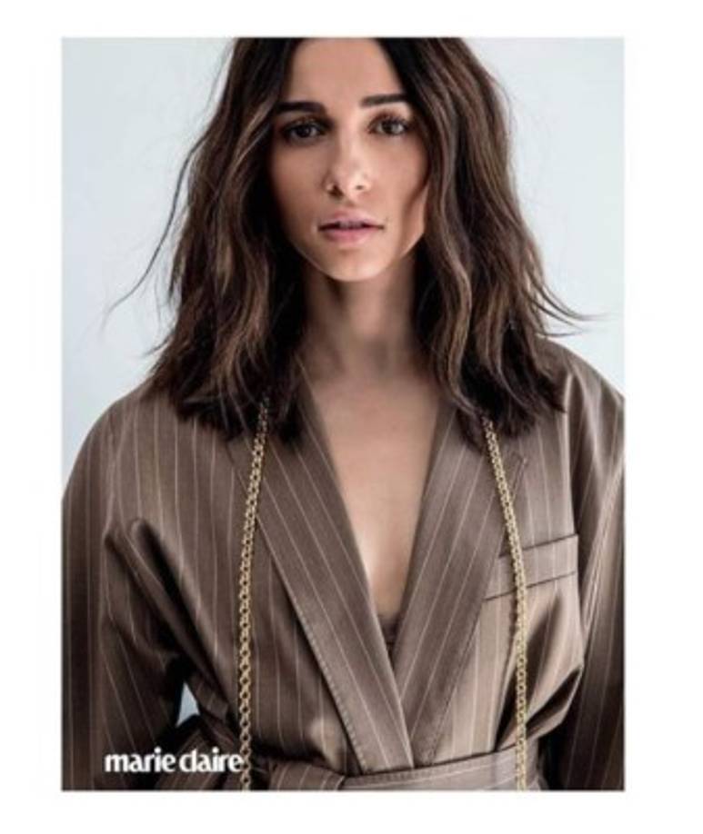 Asegura que a pesar de tener doble nacionalidad no ha sufrido de racismo, sin embargo su madre y su esposo sí.