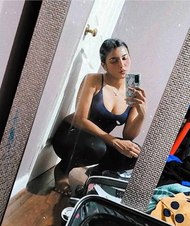 Una de sus comidas favoritas son la “chuleta con tajadas y repollo, salsa”.