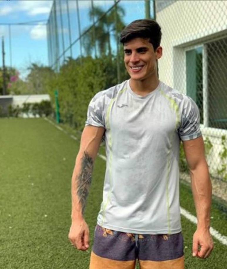 Tiago Ramos subió hace unos días esta imagen a su Instagram desde la mansión de la madre de Neymar.