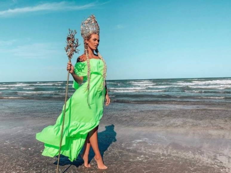La actriz fue elegida por la comunidad de playa Bagdad, en Matamoros, Tamaulipas, como la reina de su festival.