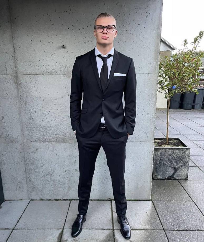 “Nunca, nunca he visto a alguien comer tanto como él, come como un oso”, reveló en una ocasión Josh King, jugador del Watford y con quien comparte el vestidor en la Selección de Noruega.