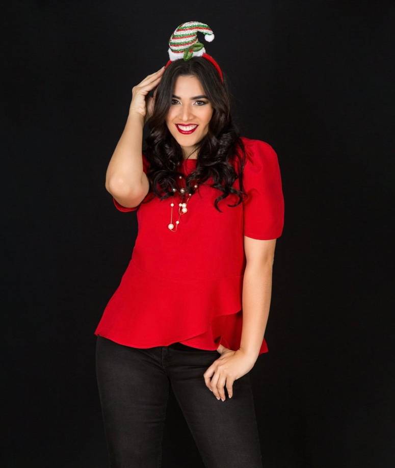 A pesar de ser figuras públicas, al principio ambos trataron de mantener su relación en privado, pero con el tiempo, Carolina no dudó en compartir detalles sobre su noviazgo, especialmente cuando Eder le hizo saber lo feliz que se sentía con ella.