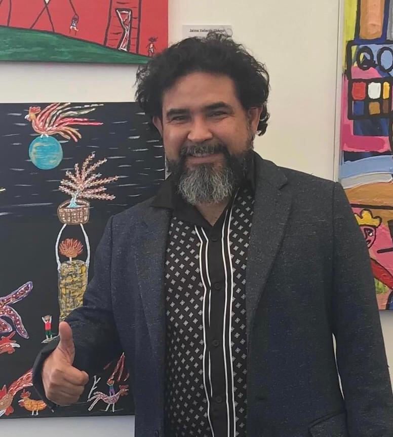 El artista hondureño Jaime Vallardo Chávez gana mención en la Bienal de Arte en Italia