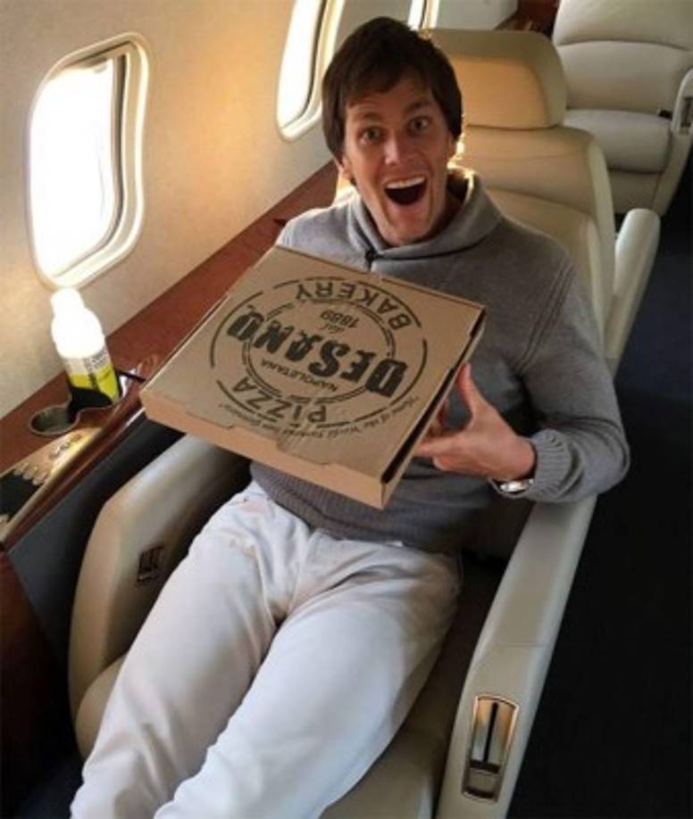 'Si tengo ganas de bacon, lo como. Lo mismo pasa con la pizza. Nunca debes restringir lo que realmente quieres. Somos humanos, y solo tenemos una vida', explicó Brady.