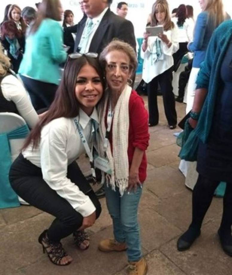Ana Sofía es aspirante local en el Distrito 17 de Puebla por el Panal.