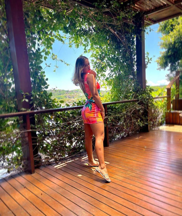 ¿Culpa del Mundial? Adriano se separa 24 días después de casarse