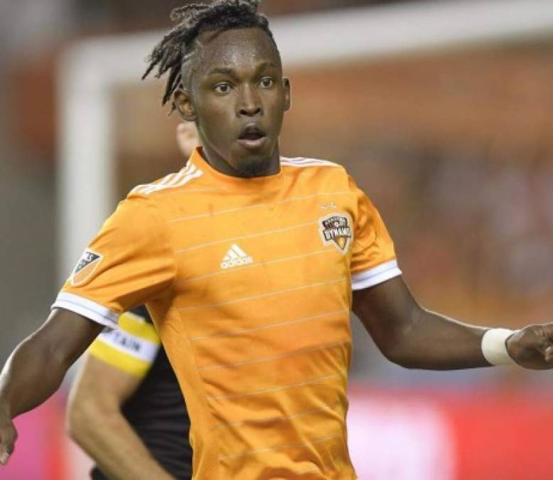 Alberth Elis: El periodista Glenn Davis de ESPN informó que el delantero hondureño podría salir del Houston Dynamo. Inclusive hace unos días atrás el representante del jugador catracho no descartó una oportunidad en Europa.