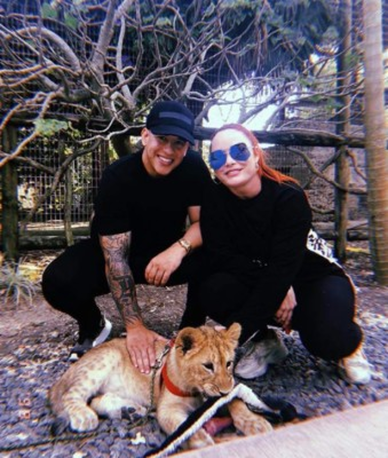 Para muchos resulta una sorpresa enterarse de que Daddy Yankee está casado, pues el intérprete de éxitos como 'Con Calma' y 'Dura' es muy discreto en cuanto a su vida personal se refiere.