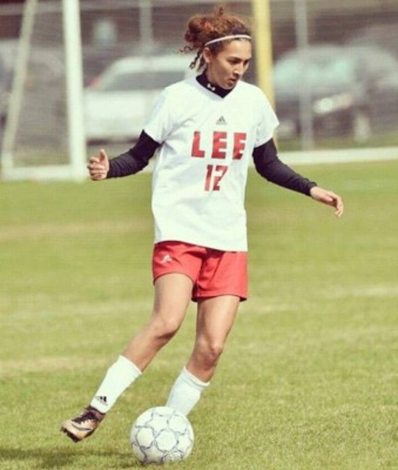 Katterin Díaz es una apasionada al fútbol y cuenta con 19 años de edad.