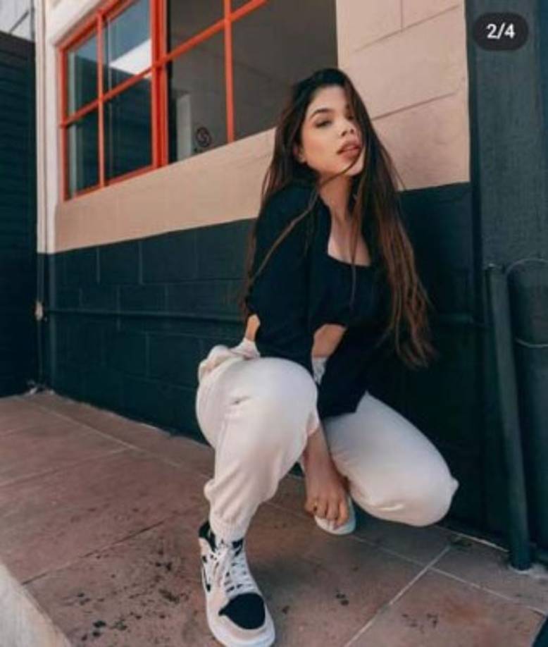 La bella mexicana cautiva en sus redres sociales con sus fotografías.