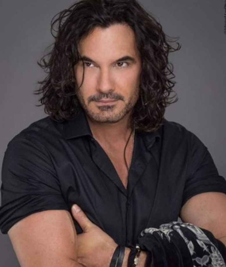 En su Instagram, Mario comparte muchas imágenes con las que deleita la vista de todas sus seguidoras. Estas llenan de piropos y elogios todas sus fotos.