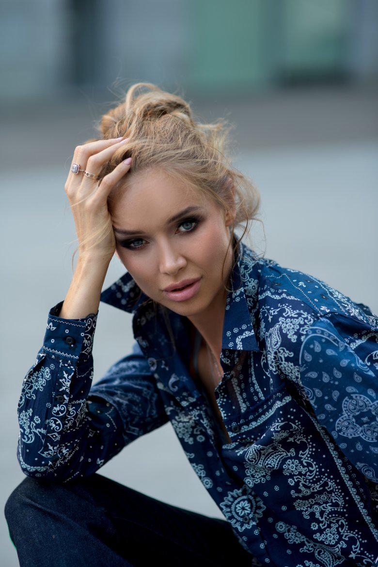 Fiscalía muestra fotos de Weinstein con Clinton o reina Isabel para destacar su influencia