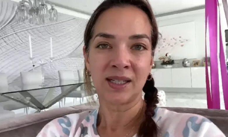 De acuerdo con López, estuvo hospitalizada tres días, pero ayer que compartió el video a sus fans dijo estar ya en su hogar.