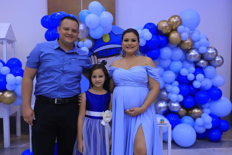 Tierna y alegre bienvenida a Pedro Javier Nazar Alvarado