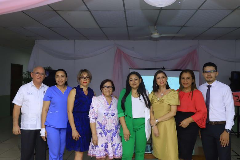 El equipo que conforma la Liga Contra el Cáncer se hizo presente, confirmando su unión y fortaleza para afrontar los retos que vienen en este mes de octubre y lo que resta del año.