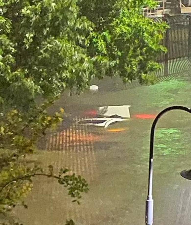 Las imágenes de las históricas inundaciones en Dallas y Fort Worth