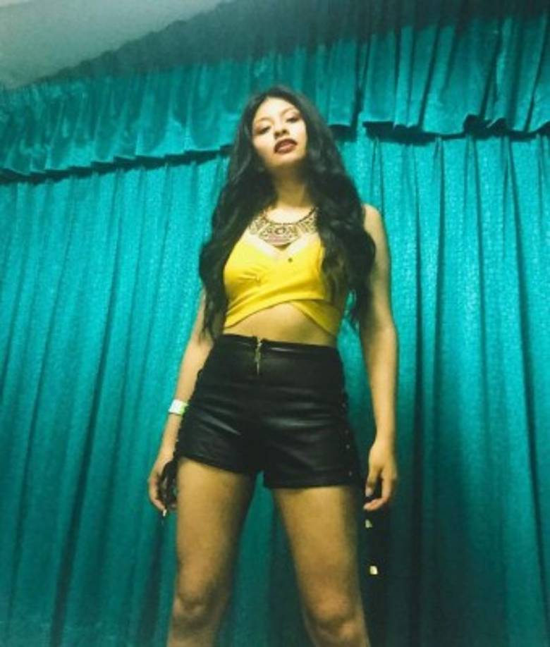 Wendy Sulca tuvo el apoyo de su madre para poder superar el acoso y las burlas que hacían de ella en Internet.<br/><br/>'Ella me ayudó bastante, me dijo que tenía que seguir. Que no hiciera caso a la gente que me hacía comentarios racistas, sino a la gente que me quería, que me aplaudía', dijo la interprete sobre su madre, quien se convirtió en su mánager después de que su padre falleciera.<br/><br/>