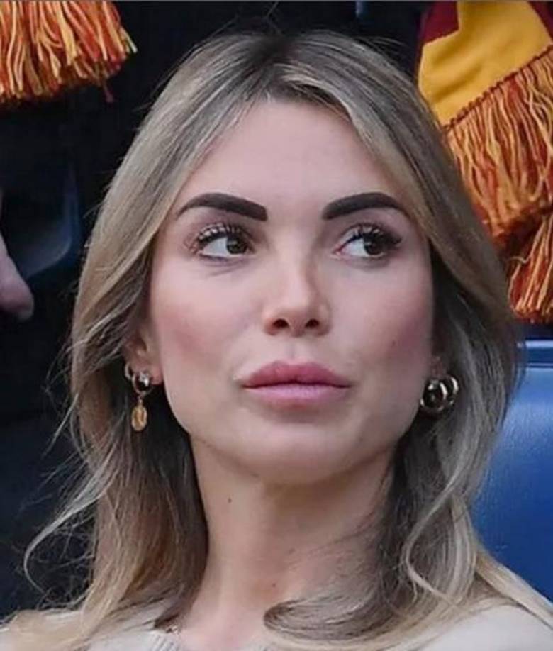 Además, Bocchi es una apasionada del pádel, un deporte que también gusta mucho a Totti.