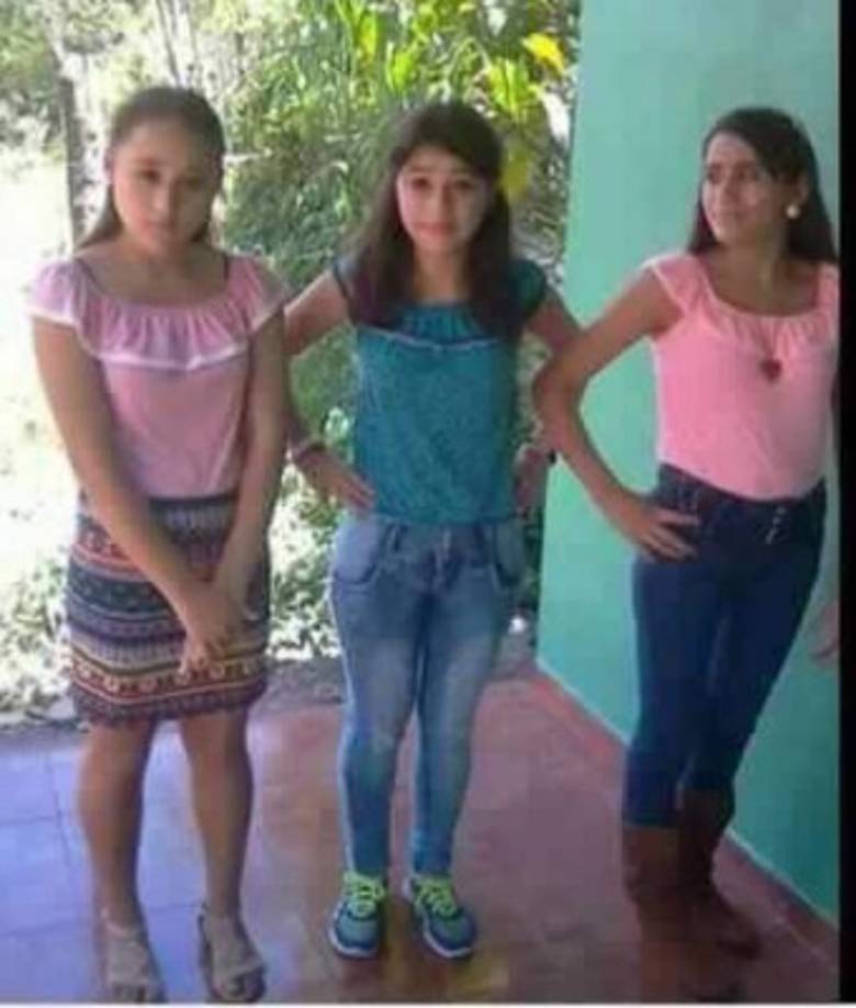 La jovencita Rosita Soriano, blusa rosada y falda de colores, murió en la escena. La segunda víctima, Clementina Soriano, murió en el hospital de occidente.