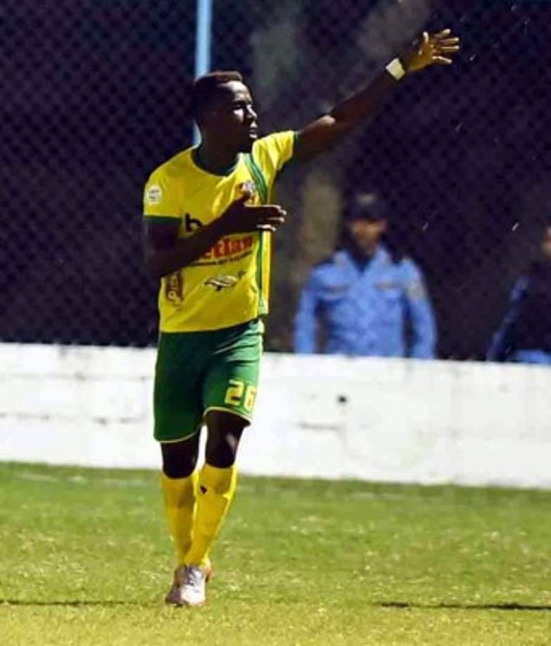 El delantero colombiano Roberto Riascos regresó al Social Sol.