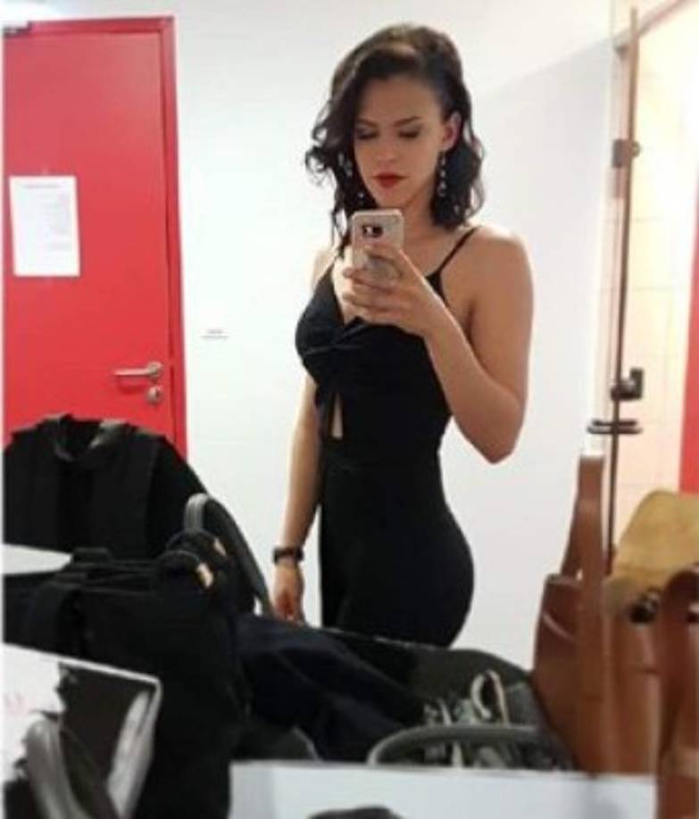 El conductor del vehículo agrario no se percató de las presencia de ambos jóvenes y les embistió provocando el desgraciado accidente que sesgó la vida de Rolland.