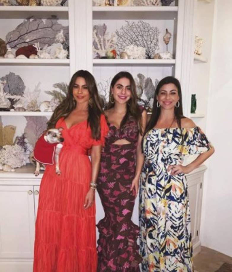 Sofía Vergara se fue un destino playero para pasar las fiestas con su familia.