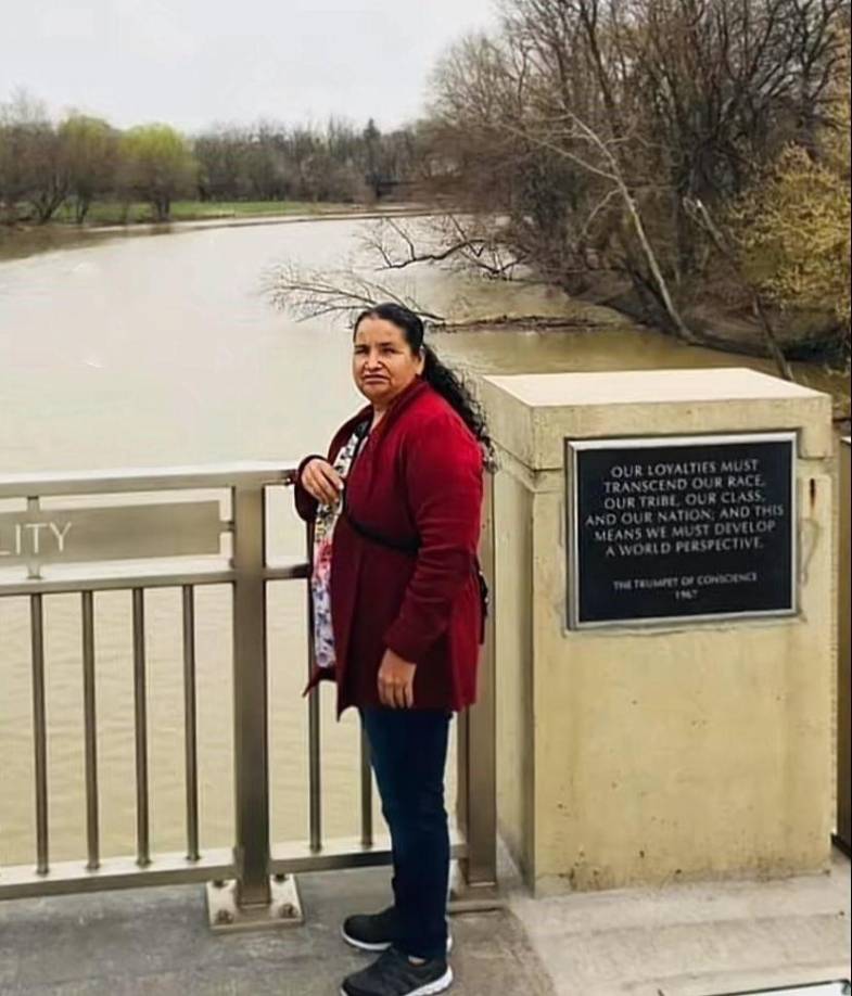 El accidente se produjo cuando el autobús volcó la mañana del sábado en la Interestatal 20, según informó la Patrulla de Carreteras de Mississippi.