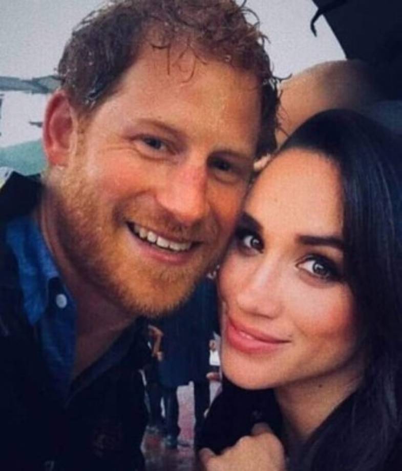 <a href='https://www.laprensa.hn/fotogalerias/sociales/1389523-411/meghan-markle-harry-trabajan-ex-pandilleros-comidas-homeboy-industries' style='color:red;text-decoration:underline' target='_blank'>TE PUEDE INTERESAR: Meghan y Harry trabajan codo a codo con ex pandilleros</a>