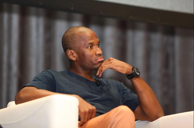 Los 12 indultos más polémicos de Trump, incluido Juan Orlando Hernández