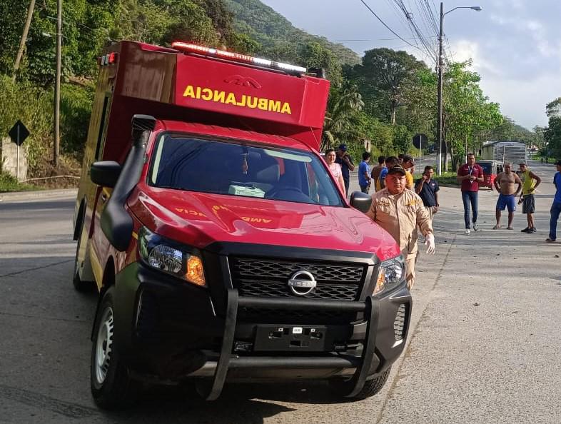 Mujer en motocicleta muere tras impactar con una volqueta en Baracoa