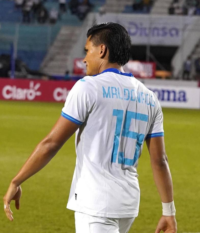 Denil Maldonado - El defensa vuelve a la selección tras su lesión y suspensión y con es titular contra los caribeños.