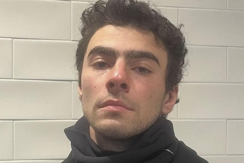 Luigi Mangione, sospechoso del asesinato de Thompson, causa furor en redes sociales