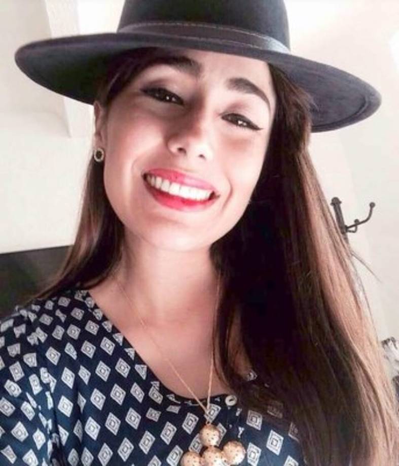 En redes sociales, Carolina se mostraba como una diseñadora y modelo internacional.