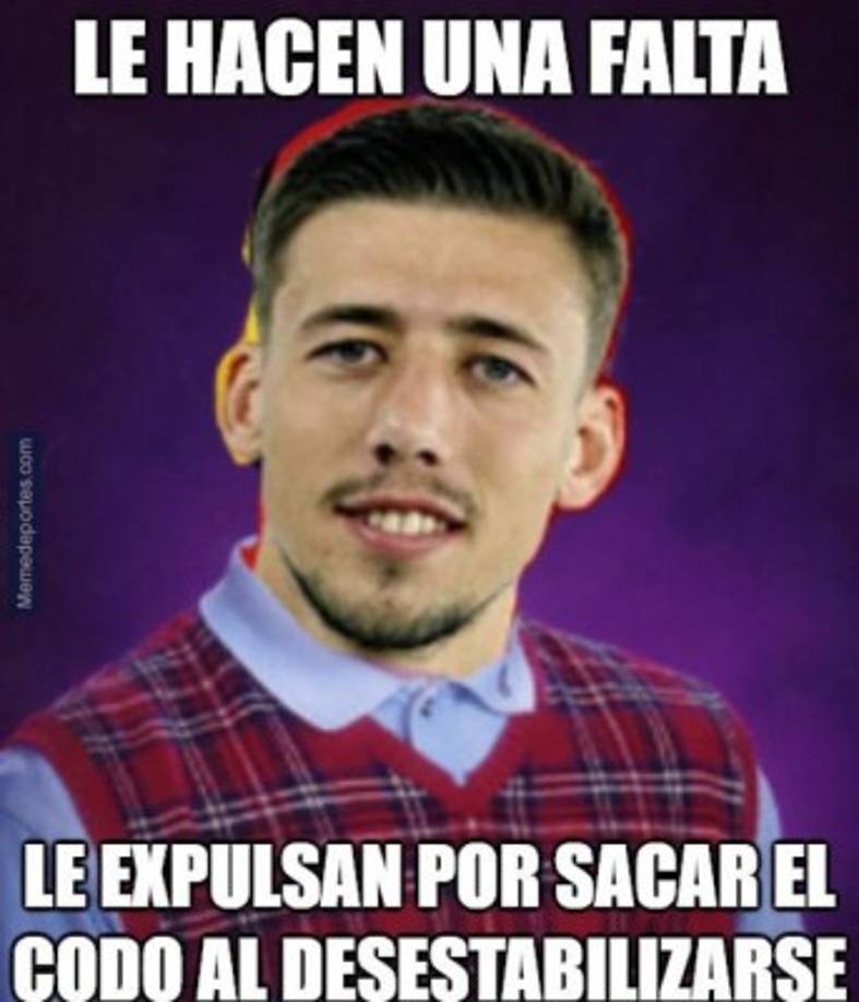 Clément Lenglet fue titular en Barcelona y fue expulsado en la primera parte.
